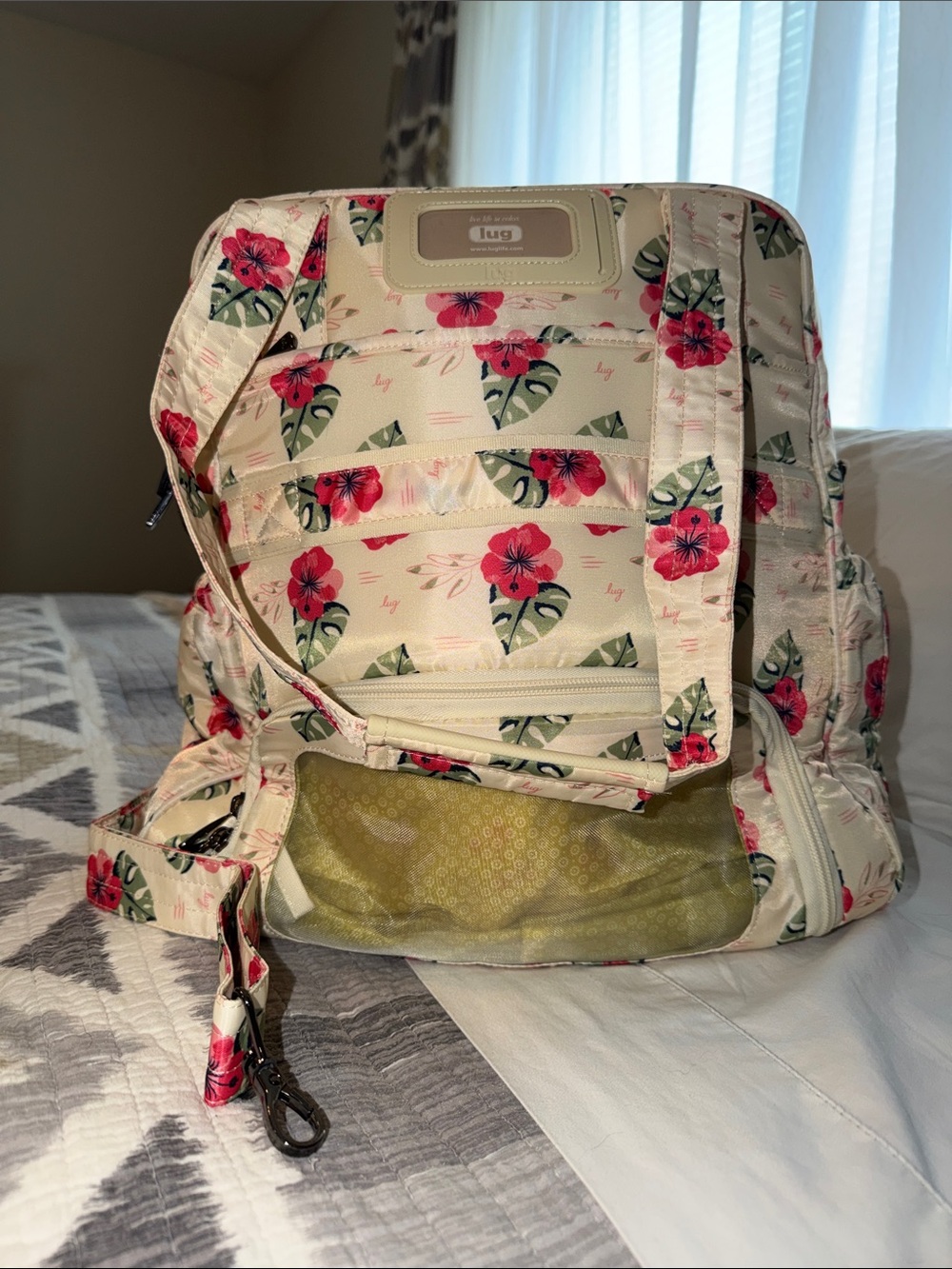 lug - Puddle jumper - aloha Cream - Picture 3 of 6